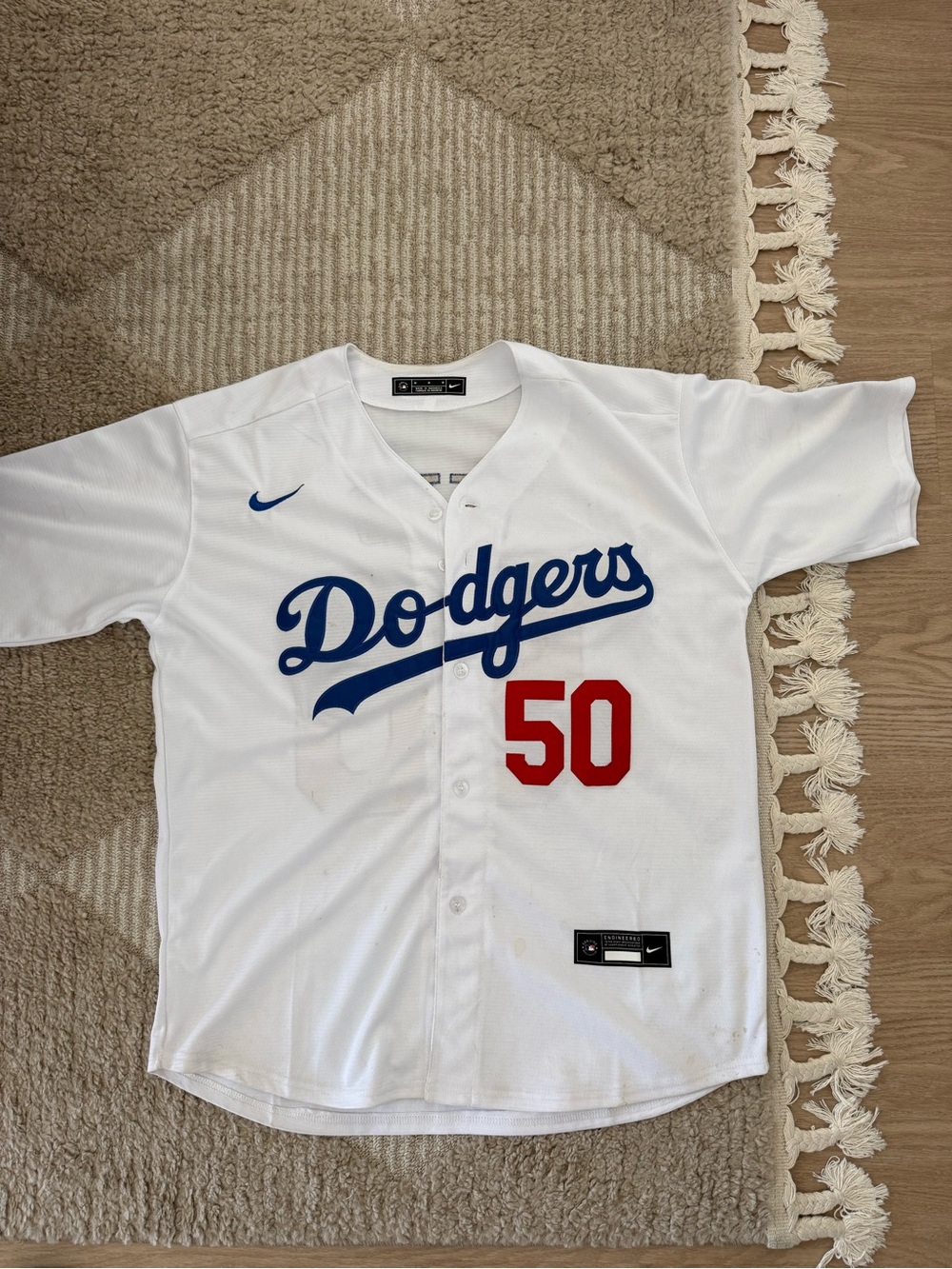 Mookie Betts Nike Dodgers Jersey white Size Medium